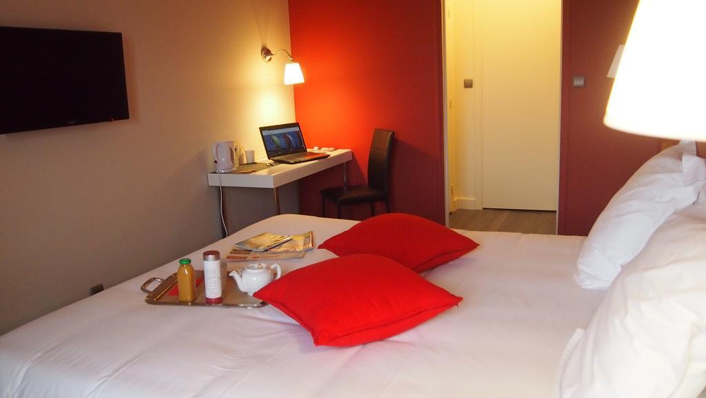 Comfort Hotel Rosporden Concarneau Bagian luar foto