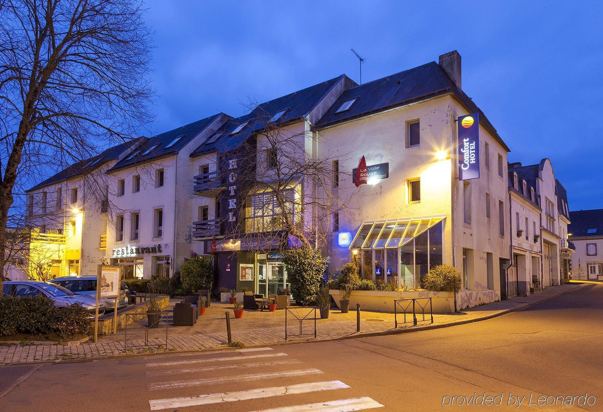Comfort Hotel Rosporden Concarneau Bagian luar foto