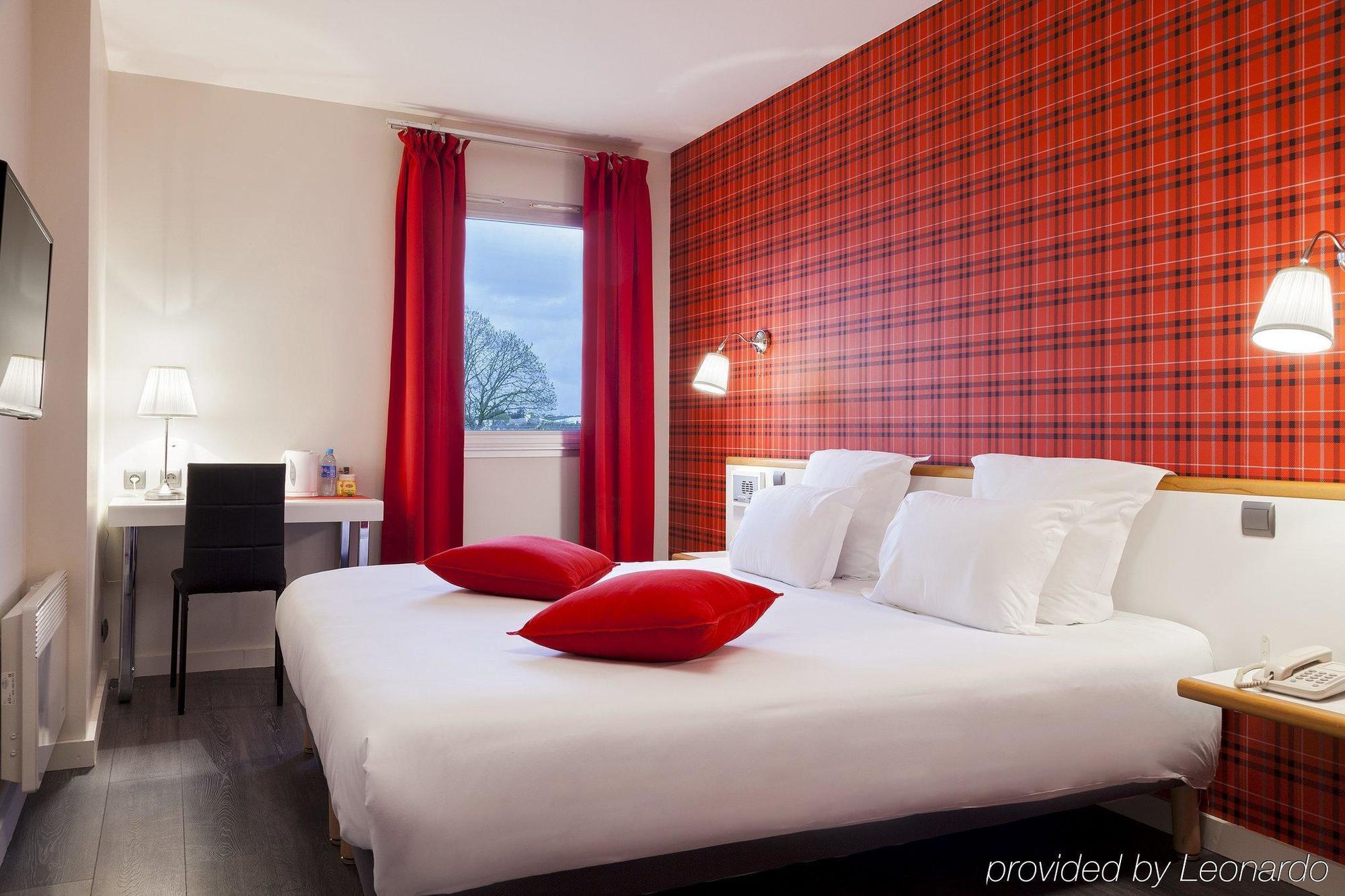 Comfort Hotel Rosporden Concarneau Bagian luar foto
