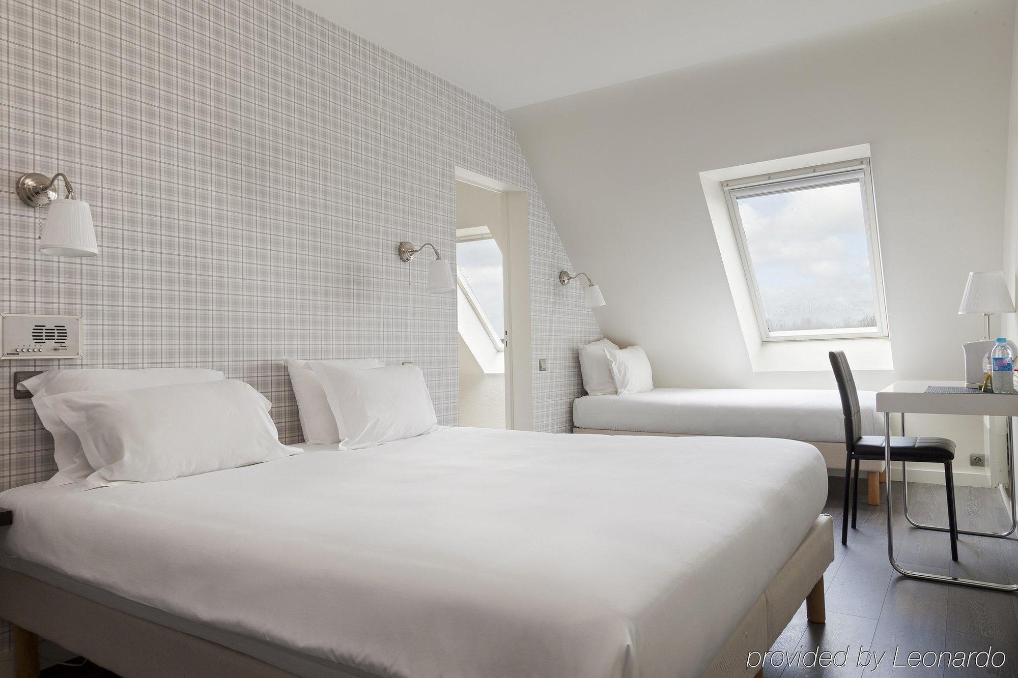 Comfort Hotel Rosporden Concarneau Bagian luar foto