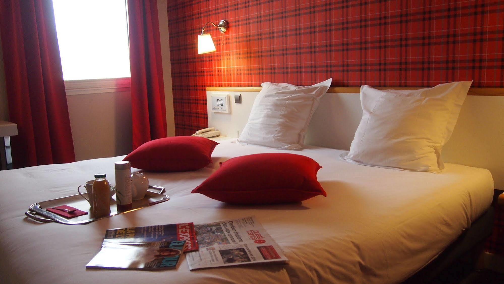 Comfort Hotel Rosporden Concarneau Bagian luar foto